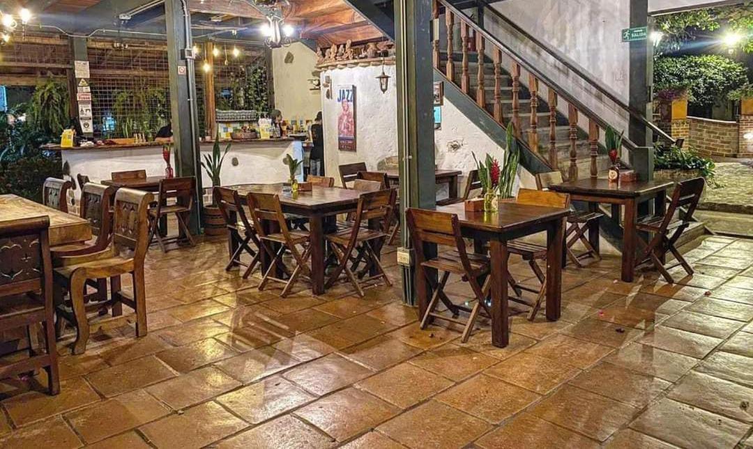 Hotel Y Restaurante Bienmesabe Santa Fe de Antioquia Buitenkant foto