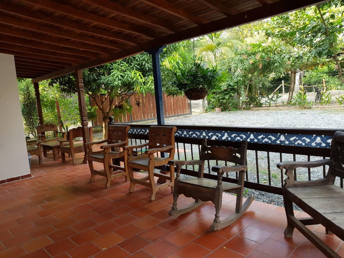 Hotel Y Restaurante Bienmesabe Santa Fe de Antioquia Buitenkant foto